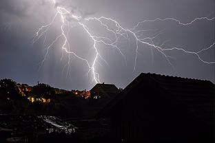 西区头部之争很激烈！雷霆超越森林狼升至西部榜首 快船排名第四